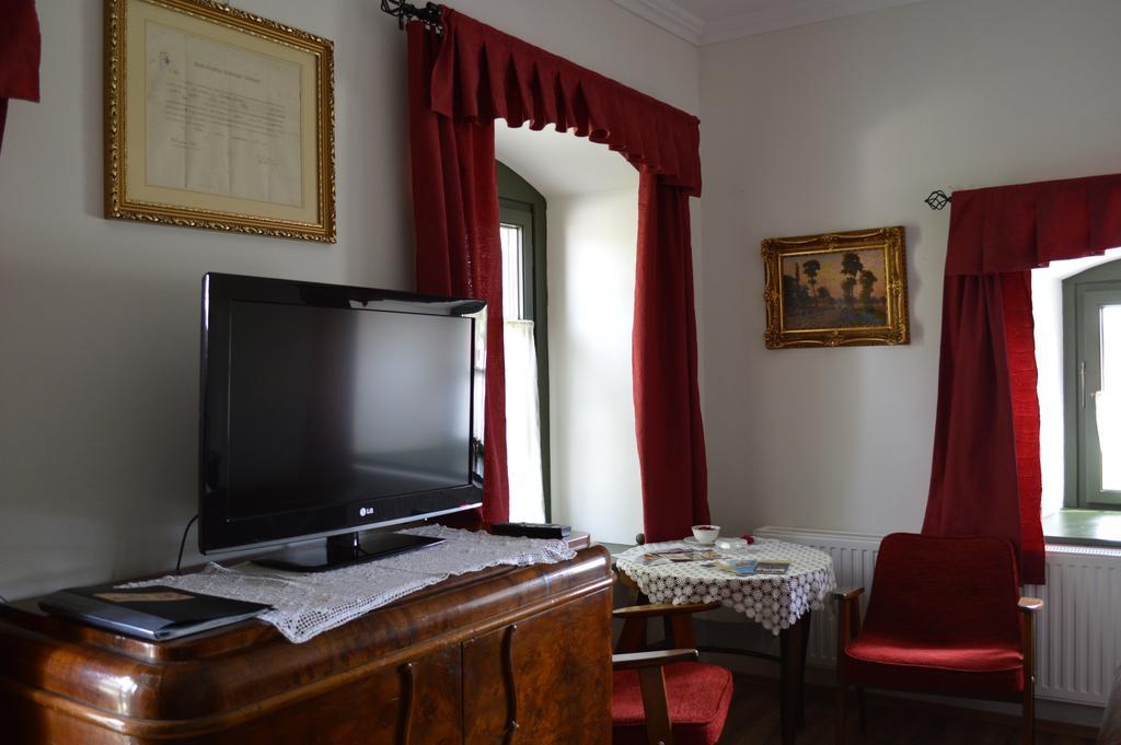 Edvy Malom Fogadó Barokk Udvarház Pápa Esterno foto
