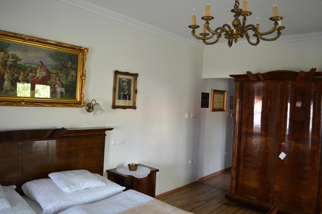 Edvy Malom Fogadó Barokk Udvarház Pápa Esterno foto